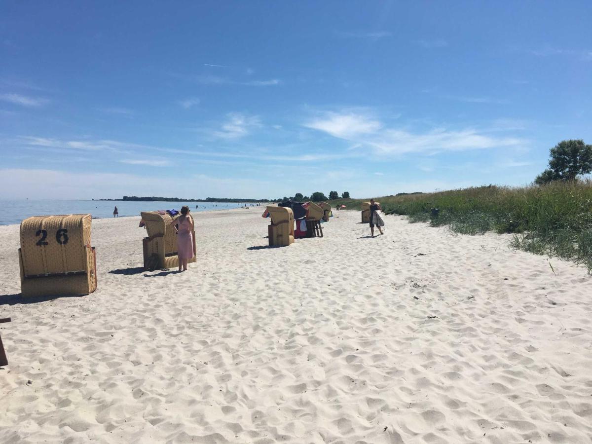 Reetdachhaus De Ole Kaat Villa Niesgrau Bagian luar foto